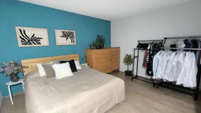 Apartment on Carrer de Santa Isabel photo 6