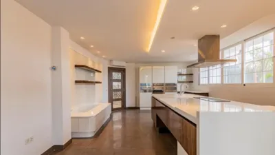 Apartamento en Urbanizaciones photo 9