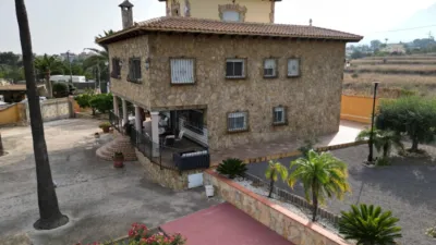 Apartment in Urbanizations photo 3