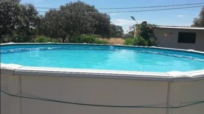 Chalet en venta en Ctra de Sevilla - Ronda Sur, Los Montitos-Carretera de Sevilla (Badajoz Capital) de 220.000 €