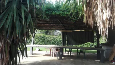 Chalet en venta en Ctra de Sevilla - Ronda Sur, Los Montitos-Carretera de Sevilla (Badajoz Capital) de 220.000 €