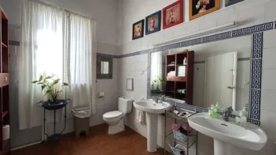 Casa en venta en Urb. Ctra. de Olivenza, Centro Histórico (Badajoz Capital) de 649.990 €