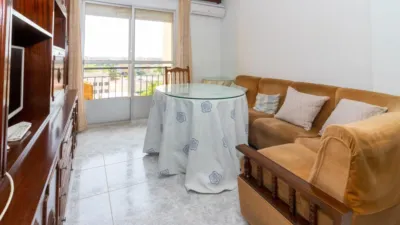 Piso en venta en Avenida de Augusto Vázquez, San Fernando-Estación (Badajoz Capital) de 149.900 €