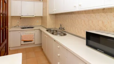 Piso en venta en Avenida de Augusto Vázquez, San Fernando-Estación (Badajoz Capital) de 149.900 €