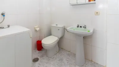 Piso en venta en Avenida de Augusto Vázquez, San Fernando-Estación (Badajoz Capital) de 149.900 €