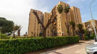 Piso en venta en Avenida de Augusto Vázquez, San Fernando-Estación (Badajoz Capital) de 149.900 €
