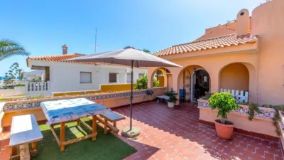 Chalet in La Zenia photo 3