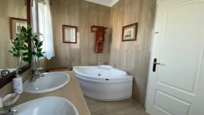 Chalet en venta en Las Vaguadas, Las Vaguadas-Carretera de Valverde (Badajoz Capital) de 675.000 €