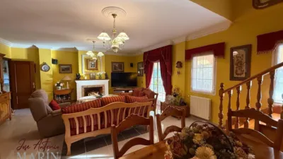 Chalet en venta en Urbanización Lomas, Los Montitos-Carretera de Sevilla (Badajoz Capital) de 495.000 €