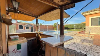 Chalet en venta en Urbanización Lomas, Los Montitos-Carretera de Sevilla (Badajoz Capital) de 495.000 €