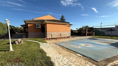 Chalet en venta en Urbanización Lomas, Los Montitos-Carretera de Sevilla (Badajoz Capital) de 495.000 €