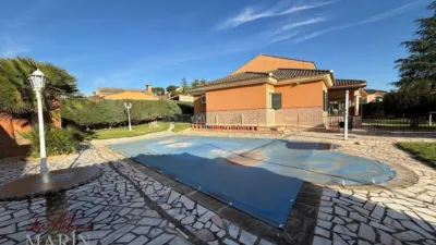Chalet en venta en Urbanización Lomas, Los Montitos-Carretera de Sevilla (Badajoz Capital) de 495.000 €