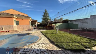 Chalet en venta en Urbanización Lomas, Los Montitos-Carretera de Sevilla (Badajoz Capital) de 495.000 €