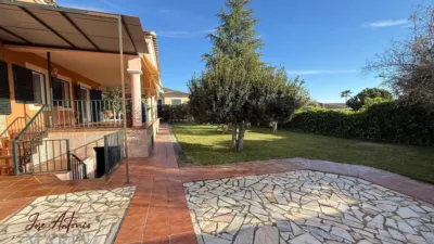 Chalet en venta en Urbanización Lomas, Los Montitos-Carretera de Sevilla (Badajoz Capital) de 495.000 €
