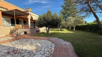 Chalet en venta en Urbanización Lomas, Los Montitos-Carretera de Sevilla (Badajoz Capital) de 495.000 €