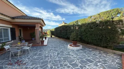 Chalet en venta en Urbanización Lomas, Los Montitos-Carretera de Sevilla (Badajoz Capital) de 495.000 €