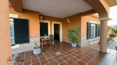 Chalet en venta en Urbanización Lomas, Los Montitos-Carretera de Sevilla (Badajoz Capital) de 495.000 €