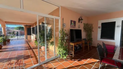 Chalet en venta en Urbanización Lomas, Los Montitos-Carretera de Sevilla (Badajoz Capital) de 495.000 €