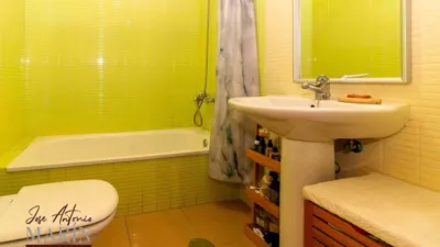 Apartamento en venta en Calle del Arcoaguero, cerca de Calle del Doctor Lobato, Centro Histórico (Badajoz Capital) de 165.000 €