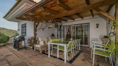 Chalet in Monda photo 27