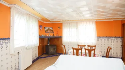 Chalet en alquiler en Chiva, Chiva de 3.500 €<span>/mes</span>