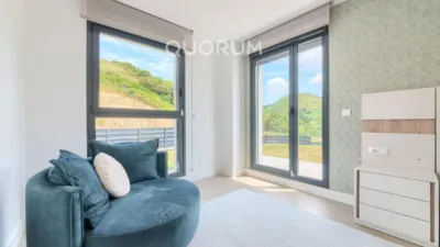 Casa adosada en alquiler en Zierbena, Zierbena de 4.000 €<span>/mes</span>