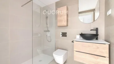 Casa adosada en alquiler en Zierbena, Zierbena de 4.000 €<span>/mes</span>