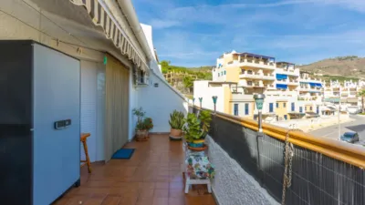 Piso en venta en Calle del Tesorillo, 6, Velilla (Almuñécar) de 229.000 €