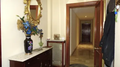 Apartment on Pintor Zuloaga Street photo 22