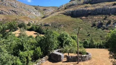 Rustic finca in Espinosa de los Monteros photo 11