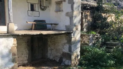 Rustic finca in Espinosa de los Monteros photo 4