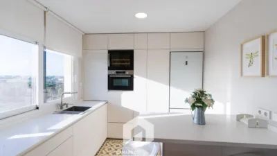 Piso en alquiler en Plaza del Punto, Centro (Huelva Capital) de 1.900 €<span>/mes</span>