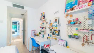 Apartment on Carrer de Puerto Rico photo 19