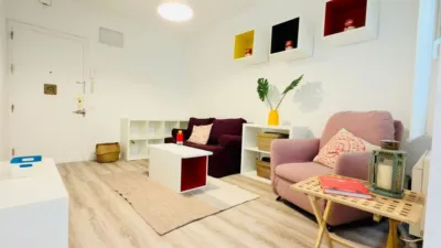 Piso en alquiler en Calle de la Madera, cerca de Calle de la Luna - Imagen 2