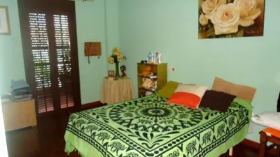 House in the Centre photo 7