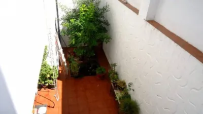 House in the Centre photo 9