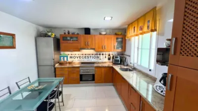 House in the Centre photo 3