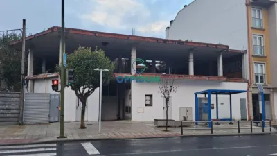 Edificio en venta en Travesía de Meicende, 51 - Más
