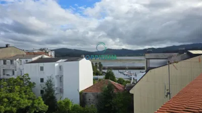 Edificio en venta en Calle de la Concordia - Más