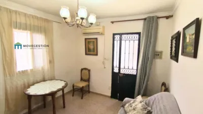 Apartment on Avenida de Cortes photo 8