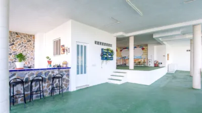 Chalet on Madre Esperanza Street, No. 81 photo 12