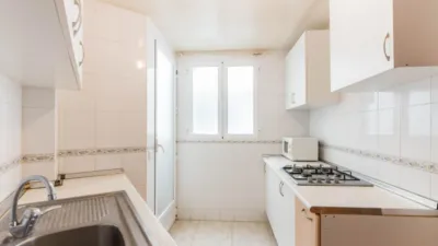 Apartment at Calle Faro Manuel Acosta, Del, No. 2 photo 8