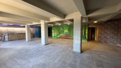 Local comercial en venta en Avenida Bella - Vista 5