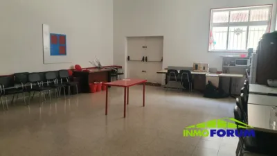 Local comercial en venta en Calle de Zalaeta, 2 - Más