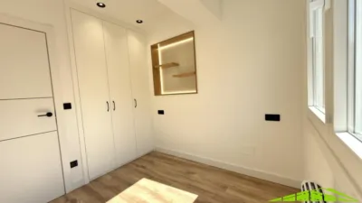 Piso en venta en Calle de San Isidoro, cerca de Avenida de Finisterre, Sagrada Familia-Vioño (A Coruña Capital) de 249.000 €
