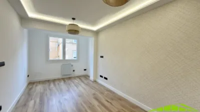Piso en venta en Calle de San Isidoro, cerca de Avenida de Finisterre, Sagrada Familia-Vioño (A Coruña Capital) de 249.000 €