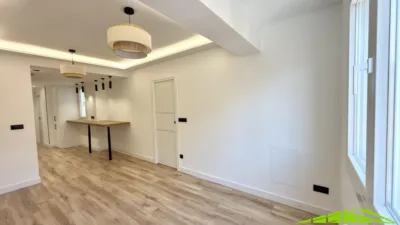 Piso en venta en Calle de San Isidoro, cerca de Avenida de Finisterre, Sagrada Familia-Vioño (A Coruña Capital) de 249.000 €