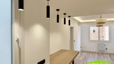 Piso en venta en Calle de San Isidoro, cerca de Avenida de Finisterre, Sagrada Familia-Vioño (A Coruña Capital) de 249.000 €