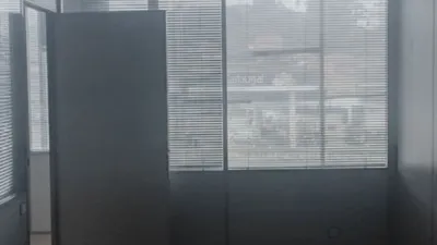 Oficina en alquiler en Avenida del Ferrocarril, 74 - Más
