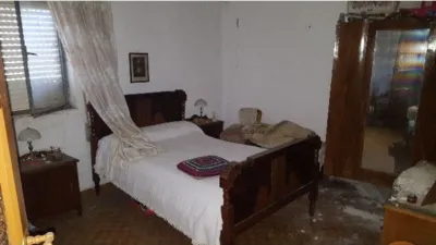 Chalet in Dueñas photo 2